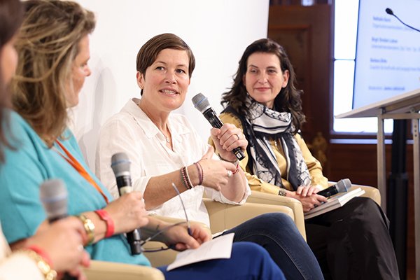 Barbara Birke, experienced speaker on menopause topics and lifestyle